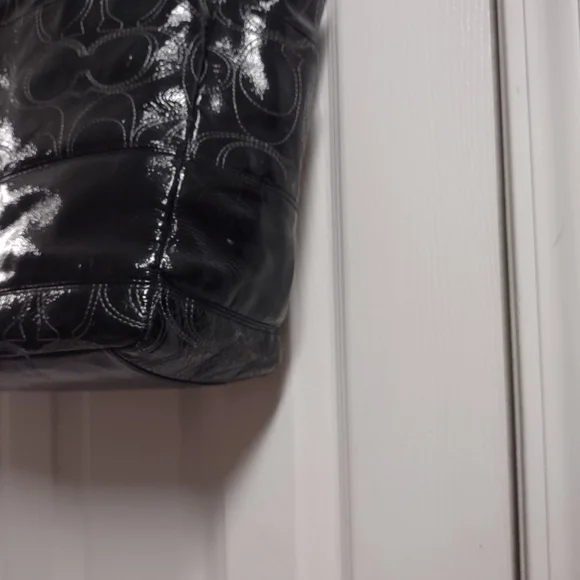 Coach  Patent Leather Bag - Picture 5 of 8